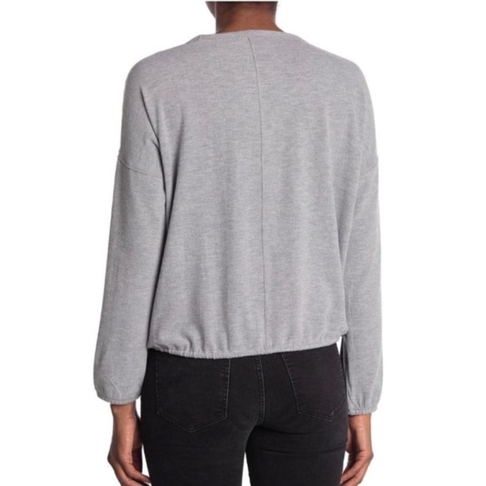 NWOT For The Republic Gray Sweatshirt - Picture 2 of 7